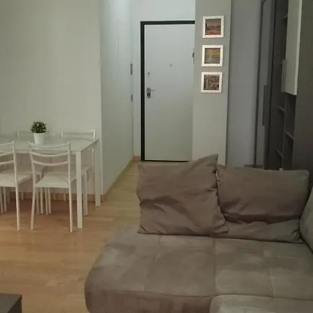 Apartment Laterani Platinum *
